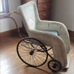 Antique Wicker Wheelchair/ Theater Halloween Prop